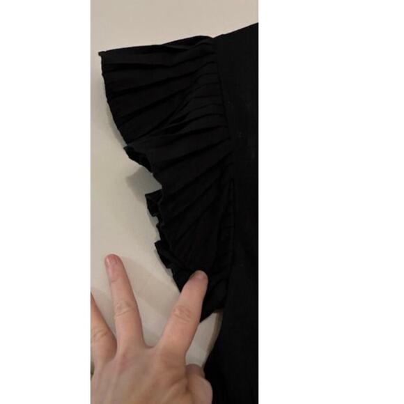 Mi Ami Black Ruffle Mini Dress Tiered A-Line V Neck Short Sleeve Size Small New - Picture 5 of 7